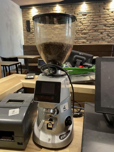Macchina per caffè e macinacaffè - Liquidazione Giudiziale n. 61/2024 - Tribunale di Padova - Vendita 2