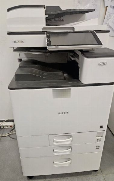 Arredi e attrezzature per ufficio - Liquidazione Giudiziale n. 15/2024 - Tribunale di Firenze - Vendita 3