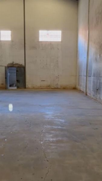 Industrijska hala v Beniparrellu, Valencia - Sodišče za gospodarske zadeve št. 10 v Barceloni - 1