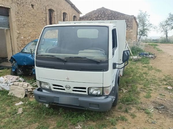 
uto FIAT e Nissan - Trivella pi escavatore - Liquidazzioni Giudiziali n. 1/2024 - Tribunali di Gela - Vendita 2