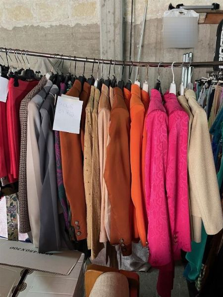 Abbigliamento vario Uomo / Donna - Liquidazione Giudiziale n. 160/2024 - Tribunale di Bari - Vendita 2