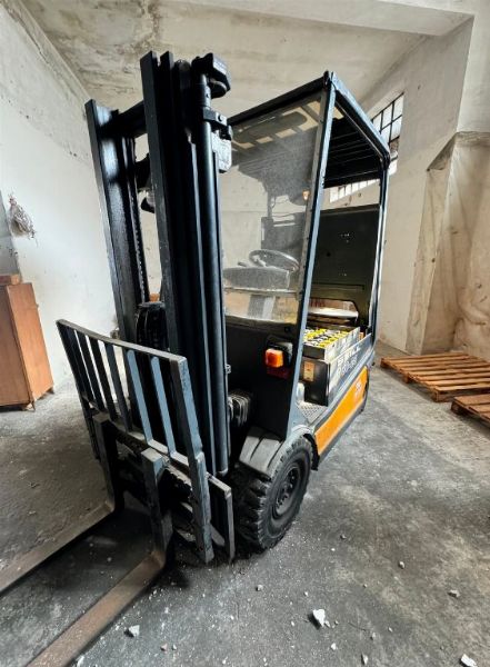 Produktion af stearinlys &ndash; Maskiner og udstyr &ndash; Piaggio Beverly &ndash; Retslig likvidation 20/2024 &ndash; Retten i Napoli Nord &ndash; Salg 5