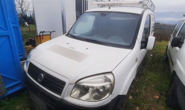 FIAT doblò - Fourgon Nissan - Liquidation Judiciaire n. 107/2024 - Tribunal de Florence - Vente 2