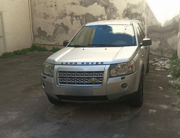 Land Rover Freelander e Nissan NV200 - Attrezzatura per l'edilizia e per ufficio - Liquidazione Giudiziale 71/2024 - Tribunale di Palermo