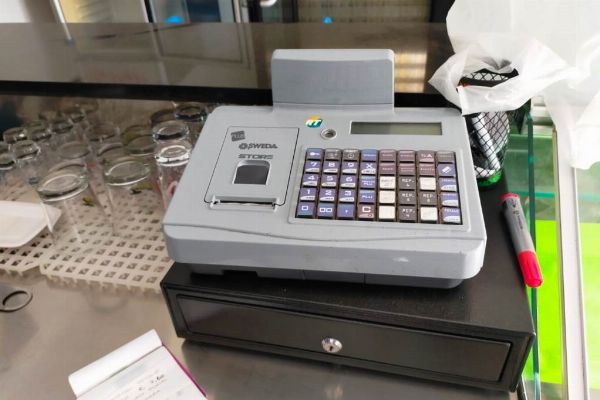 Arredi e attrezzature per bar - Scioglimento e liquidazione
