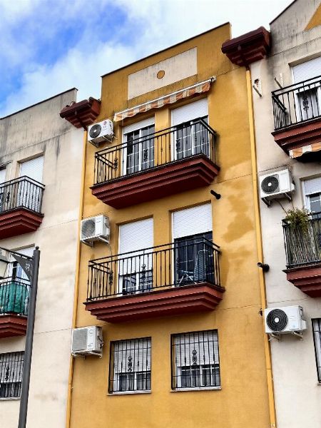 Vivienda con plaza de garaje y un trastero en Cijuela - Juzgado de Primera Instancia e Instrucción Nº3 de Santa Fe