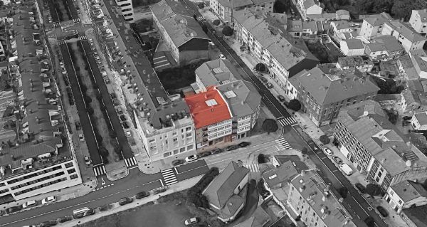 Vivienda y plaza de garaje ubicada en Santiago de Compostela- Juzgado de lo Mercantil Nº2 de A Coruña