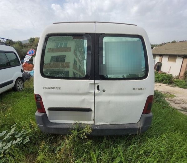 Kombi - Plastični rezervoarji - Sodna likvidacija št. 458/2024 - Sodišče v Rimu - Prodaja 8