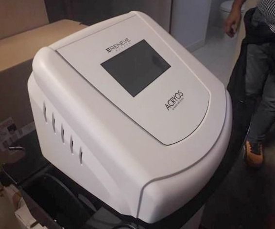 Montecarlo Esthetics - Cryolipolysis meðferð - tæki sem koma frá leigu - Sölu 2