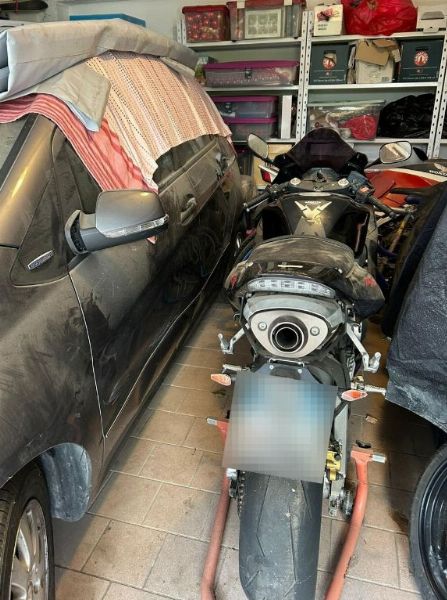 Motocicleta Honda Cbr - Fallida núm. 13/2019 - Tribunal de L'aquila - Venda 4