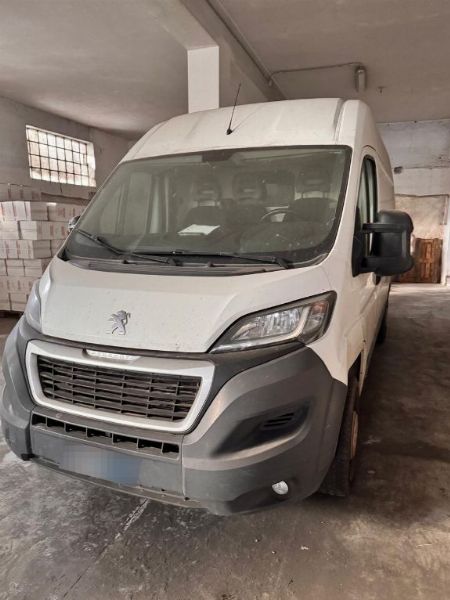 Výroba svíček - Stroje a vybavení - Peugeot Boxer a Piaggio Beverly - Soudní likvidace 20/2024 - Soud v Neapoli Sever