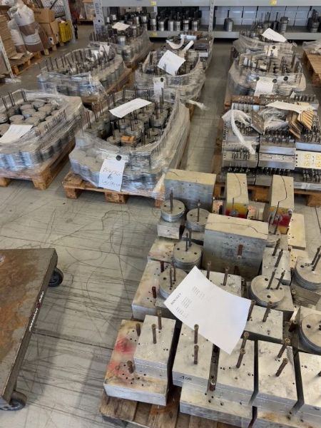Molds for heels and heel pads - Bankruptcy no. 1/2024 - Court of Fermo