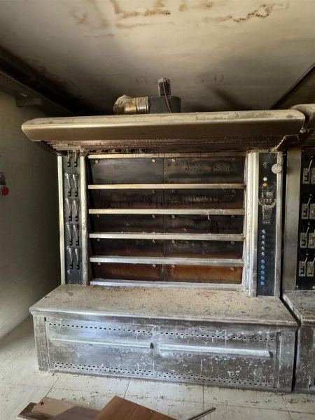 APM Oven 18 sqm - Lease Assets - Intrum Italy S.p.A