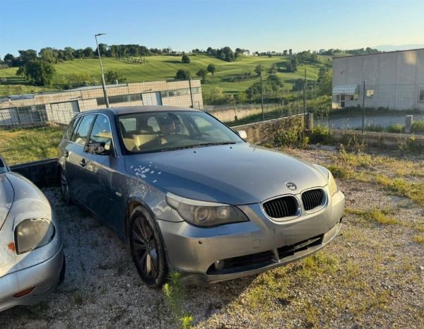 Stroji in Oprema - Obutevni sektor - Sodna likvidacija št. 27/2024 - Sodišče v Macerati