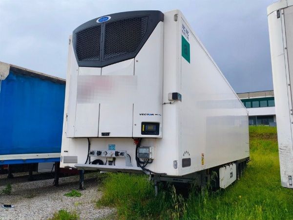Semirremolque Frigo Indetruck - bienes instrumentales provenientes de leasing