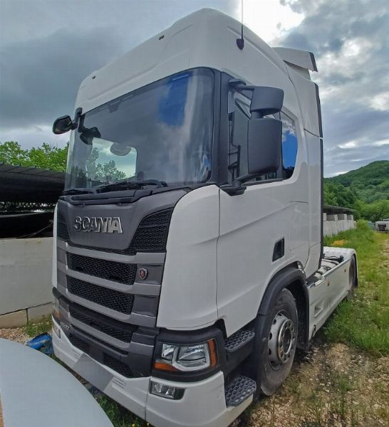 Cestovni traktor Scania - Instrumentalna imovina iz leasinga - Intrum Italy S.p.A