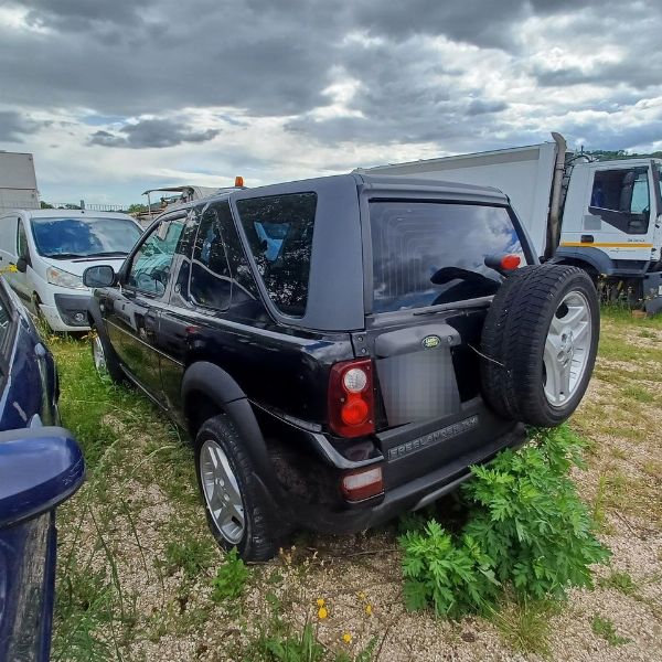 Land Rover Freelander - Instrumentele goederen van leasing - Intrum Italy S.p.A
