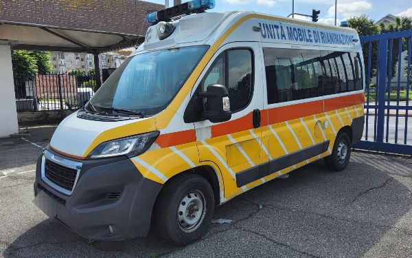 Reševalna vozila - Kombi Peugeot Boxer - Sodna likvidacija št. 353/2024 - Sodišče v Torinu