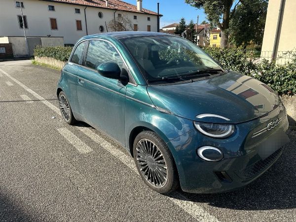 FIAT 500 електрическа - Контролирана Ликвидация № 23/2025 - Съд на Виченца