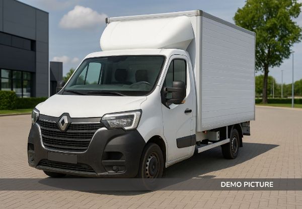 Cars and Trucks - Mercedes SLC and Seat Arona - Renault Master - assets from leasing - Sale 2