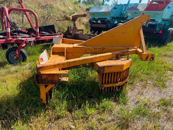 Automezzi, semirimorchi e puliscispiaggia - Liquidazion Coatta Amministrativa n.179/2023 - Ministero dele Imprese e del Made in Italy - Vendita 3