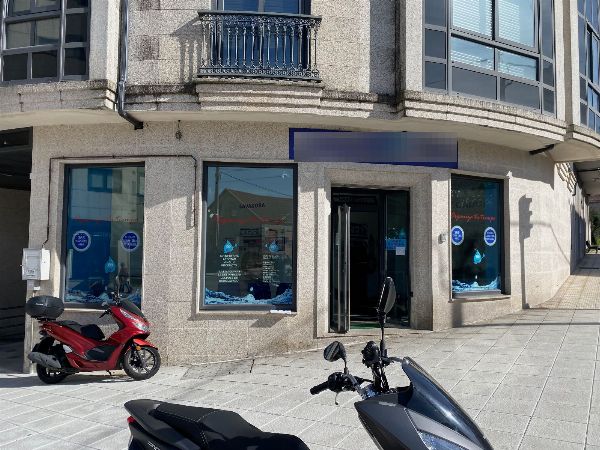 Una vivienda y varios locales comerciales en Vigo - Juzgado de lo Mercantil Nº3 de Pontevedra