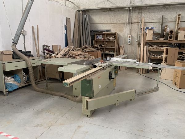 Attrezzature e Macchinari da Laboratorio di Falegnameria e Pittura Industriale - Tribunale del Commercio N°2 di A Coruña