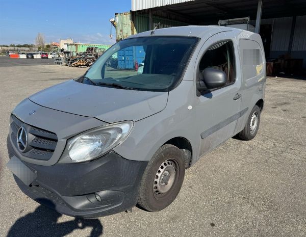 Mercedes Citan varevogn - Retslig Likvidation nr. 48/2025 - Domstol i Rom