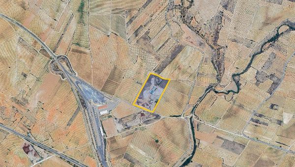 Terreno Rùstico a Requena, Valencia - Giudice de lo Mercantile Nù.10 de Barcellona