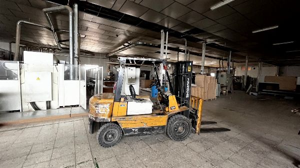 Industrielt utstyr for snekring og trebearbeiding - Handelsrett N°1 i Jaén