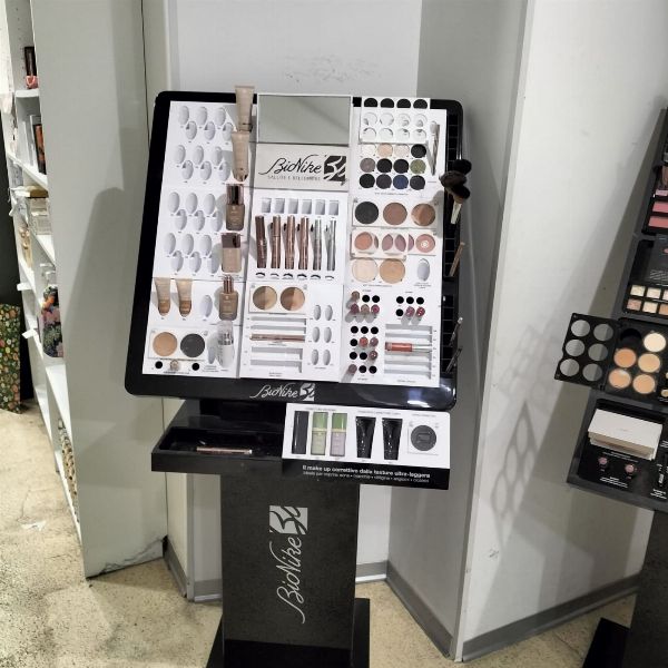 Prodotti parafarmaceutici e cosmetici - Liquidazione Giudiziale 59/2023 - Tribunale de Santa Maria Capua Vetere