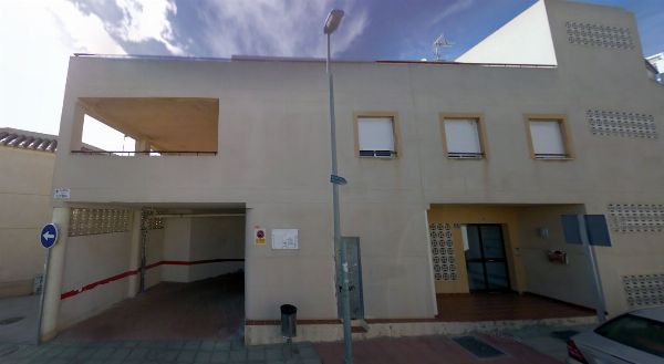 Parkeerplaats in Almería - Handelsrechtbank Nr. 2 van Almería