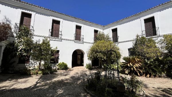 Hacienda en Huevar del Aljarafe, Sevilla - Venta Privada- 1