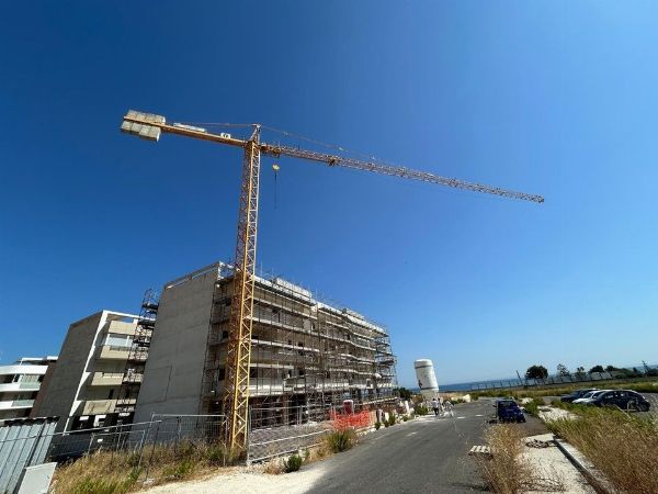 Grúa torre y andamios - Vehículos - Liquidación Judicial n. 102/2025 - Tribunal de Bari