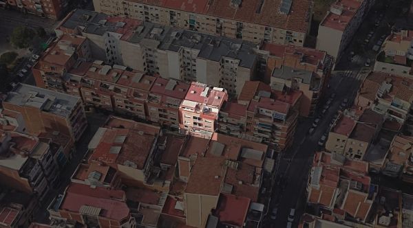 Cuota del 50% de una vivienda ubicada en Badalona - Juzgado de lo Mercantil Nº10 de Barcelona