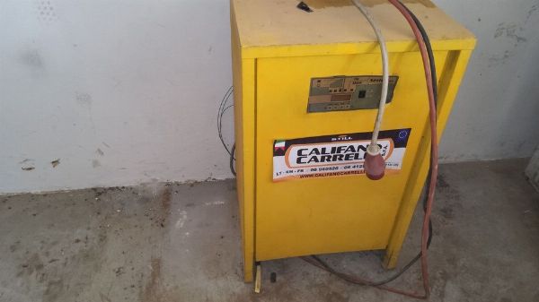 Carello elevatore, transpallet elettrico - Arredi e attrezzature d'ufficio - Liquidazione Giudiziale n. 32/2025 - Tribunale de Latina