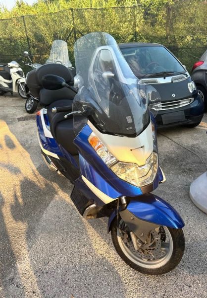 Scooters aux enchères : Honda, Yamaha, Aprilia et Piaggio - Vente Privée