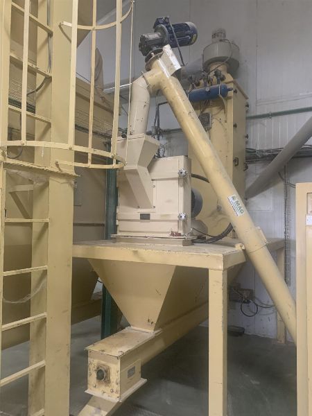 Maquinaria Industrial para Fabricación de Pienso Animal - Juzgado de lo Mercantil Nº2 de Pontevedra