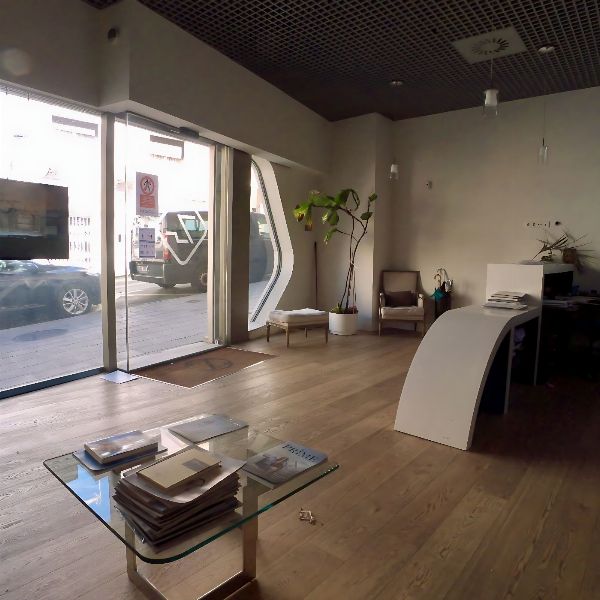 Local Comercial ubicado en Pozuelo de Alarcón - Juzgado Mercantil N.º 5 De Madrid