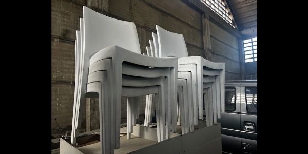 Mobili e Equipamentos para Restaurantes - Bens Instrumentais de Leasing - Intrum Italy S.p.A