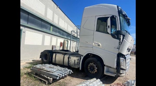 Tractor de Carretera Volvo FH500 - Bienes Instrumentales de Leasing - Intrum Italy S.p.A