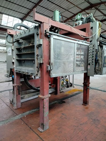 Compresor Kaeser DSD 241 - Pre-expansor AMD SPD 3000 - Presă Kurtz K810 - Vânzare Privată