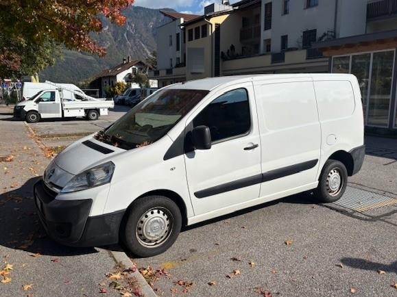 Furgon Toyota Proace - Likvidacija sodišča 22/2025 - Sodišče v Bolzanu