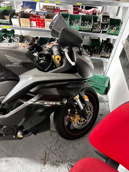 Honda CBR 600F - Liquidación Judicial 80/2025 - Tribunal de Vicenza - Venta 4