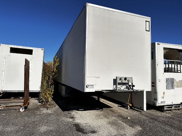 Semi-remorques isothermes - Liquidation Judiciaire n. 12/2025 - Tribunal de Venise - Vente 4