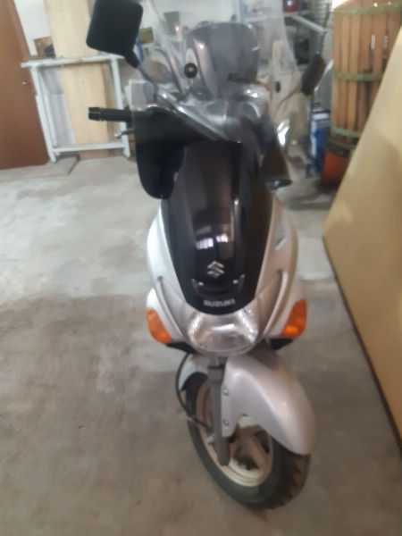 Suzuki Epicuro 150 - Liquidación Judicial n. 149/2023 - Tribunal de Bari - Venta 2