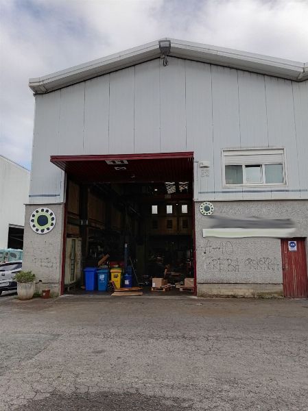Priemyselná hala so strojovým vybavením určeným na obrábacie práce, nachádzajúca sa v Arrasate, Gipuzkoa – Obchodný súd č. 1 v Donostia-San Sebastiáne