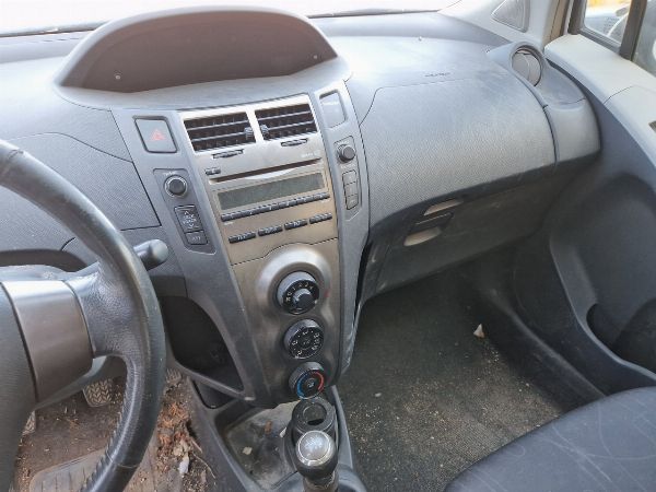 Toyota Yaris - Lichidare judiciară nr. 37/2023 - Tribunalul din Siracusa - Vânzarea 4