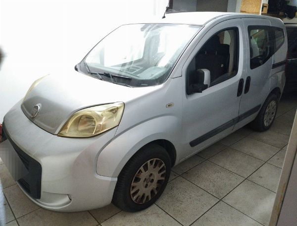 Ostalaritzarako altzariak eta ekipamendua - FIAT Qubo - Likidazio Judiziala zk. 41/2025 - Perugiako Auzitegia - 3. salmenta