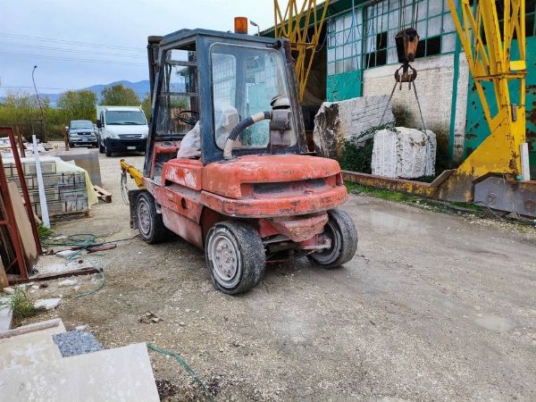Lavorazió marmi - Macchinari e attrezzature, - Lastre e blocchi de marmu - Liquidazione Giudiziale n. 40/2025 - Tribunale de Cassino - Vendita 3